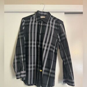 Burberry Mens Long sleeve dress shirt.